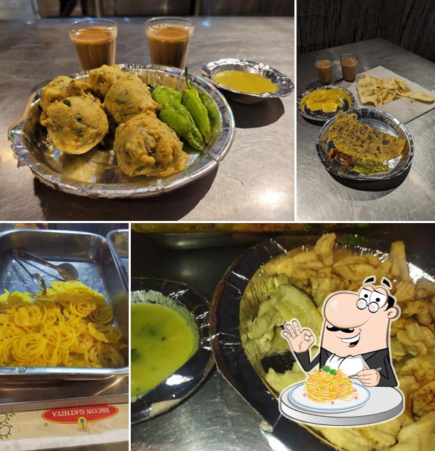 Spaghetti carbonara at Iscon Gathiya - Adalaj