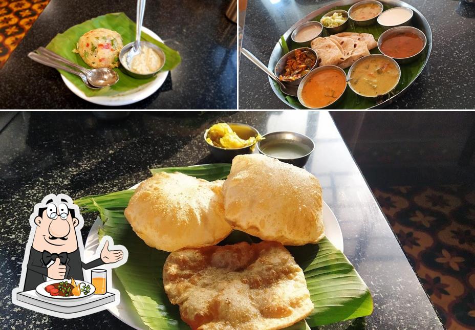 Food at Kamat Upachar Veg Restaurant - Kunigal