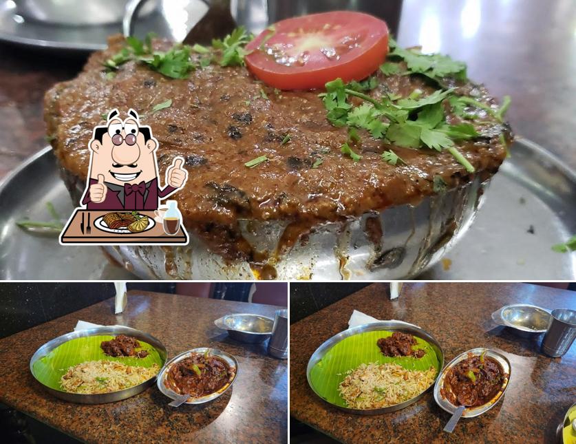 Try out meat meals at New Moorthy Cafe