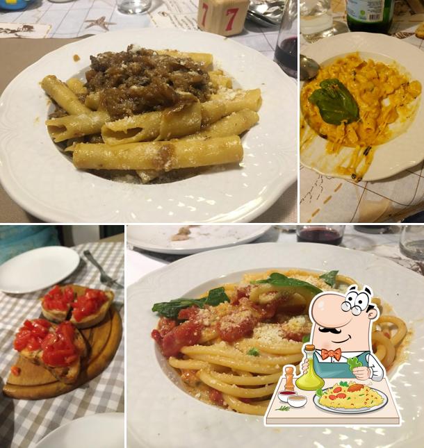 Cibo al Trattoria O' Scarpariello