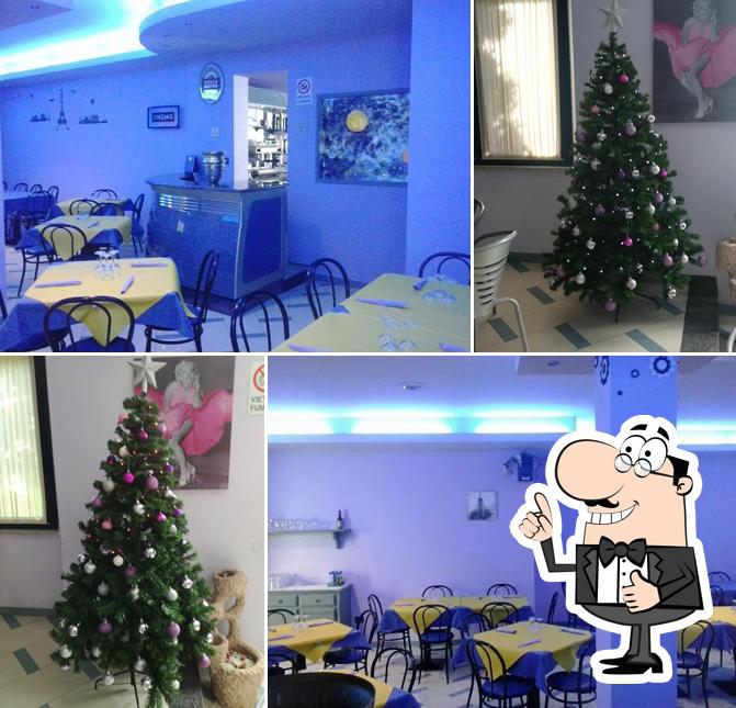 Ecco una foto di Blue Rose