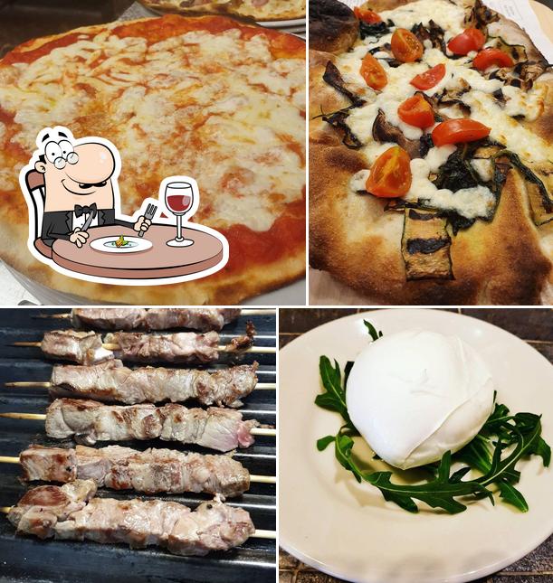 Cibo al Trattoria Ostia Che Pizza DAL 1994
