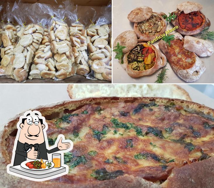 Cibo al Panificio Mauro Forno A Legna Dal 1925 Solo Prodotti Di Qualità