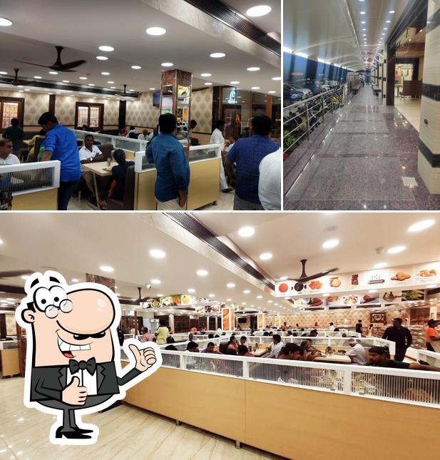 Here's a pic of PS4 PURE VEG RESTAURANT