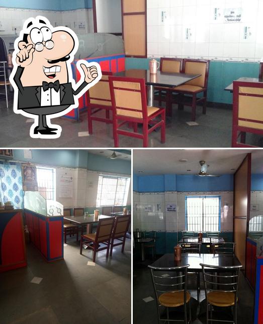 The interior of Sri Balakumar Mess