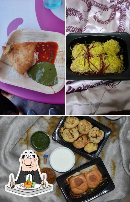 Food at Bol Gappe