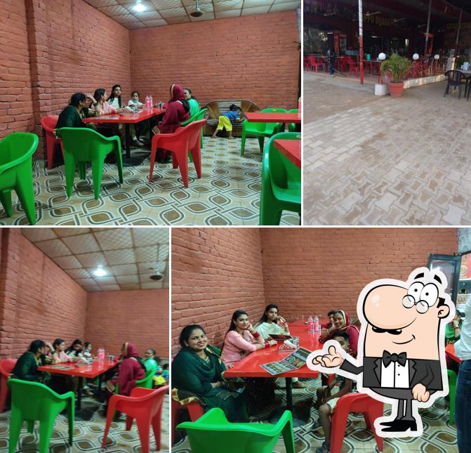 Check out how Kohinoor Family Dhaba looks inside