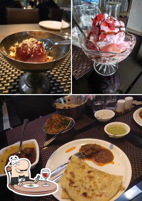 Food at Moti Mahal Delux