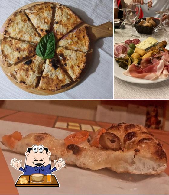 Cibo al Bar-Trattoria-Pizzeria Da Cesira - Pluricampione di Pizza - Maestro Pizzaiolo Francesco Pio Comune
