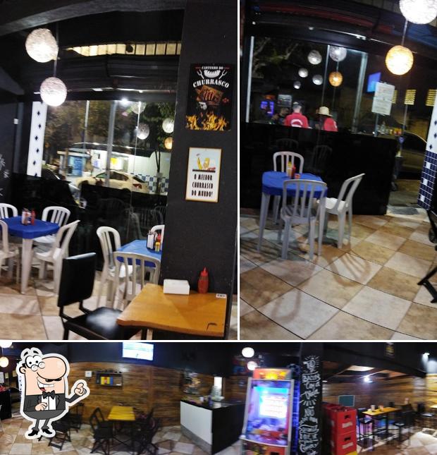 O interior do Espetinho e Churrasquinho do Wilian
