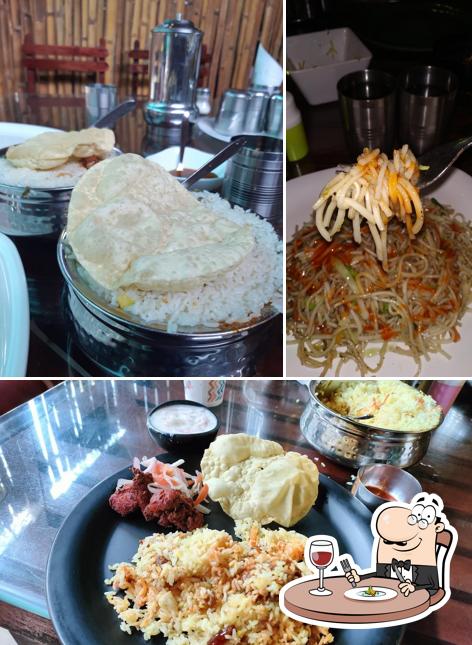 Food at Mooppans Restaurant
