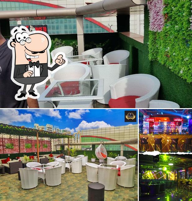 The interior of The King Cafe