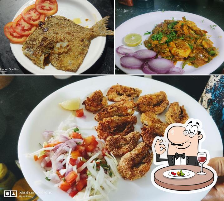 Food at Coconut Inn Bar & Restaurant