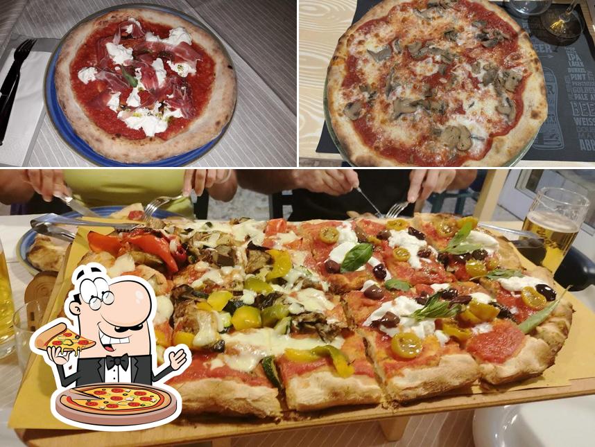 Prenditi una pizza a Ristorante Pizzeria Da Riki