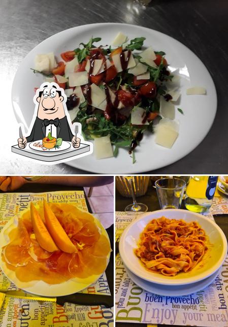 Cibo al Alla Stazione, Pizzeria e Trattoria Bagnolo in Piano