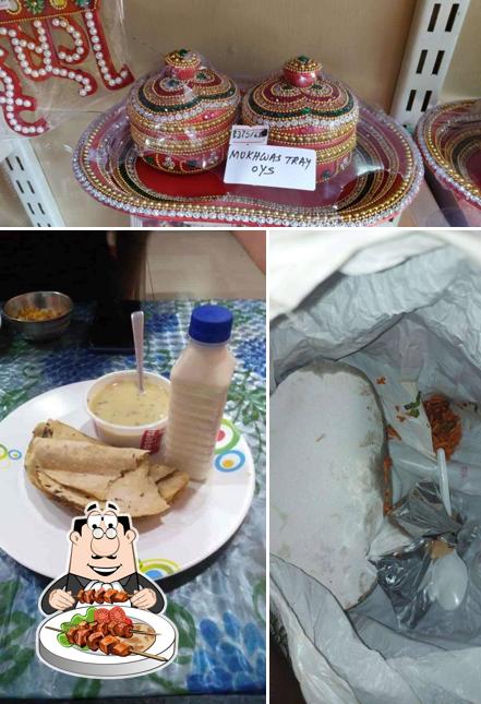 Food at RAJWADI RASOI