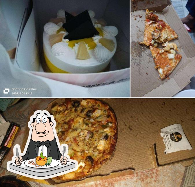 Food at Ratan pizza