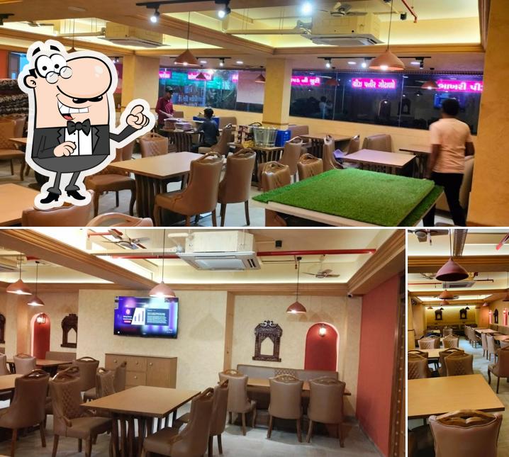 The interior of Shree Khodiyar Kathiyawadi Dhaba
