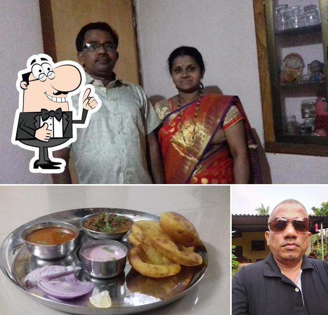 Look at the image of Hotel Shree Mahakali