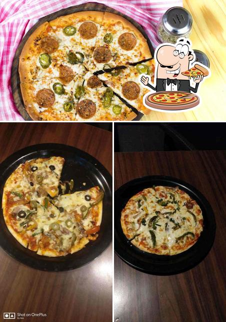 At Go Italia, you can get pizza