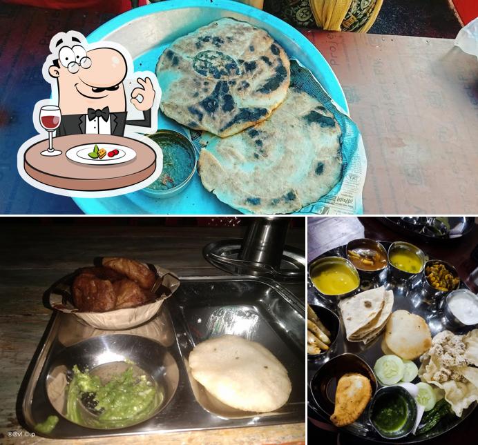 Food at Gadh kalewa