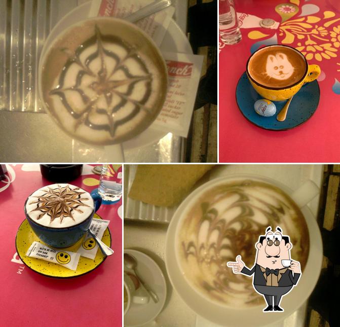 Assaggia le tante cose da bere disponibili da Caffe Bar Mihovil