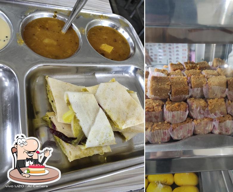 Chawla Restaurant provides a selection of sweet dishes