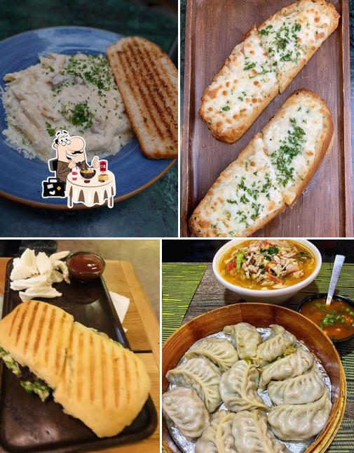 Meals at Jugmug Thela