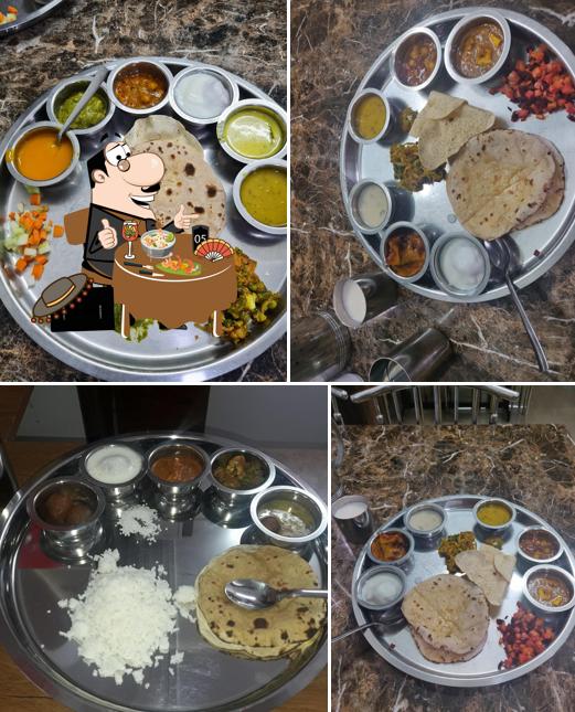 Meals at Hotel Aniket dinning