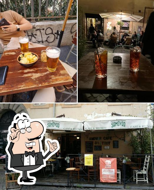 Gli interni di Samovar