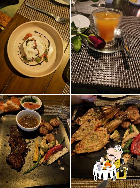 Food at Upper Deck