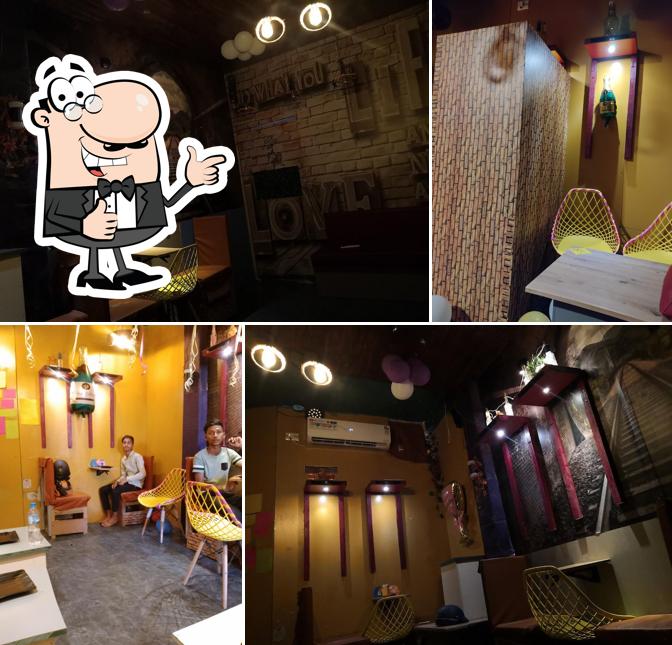 Here's a pic of Waltrs cafe