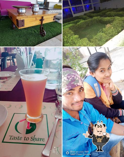 Hotel Kanishka Restaurant