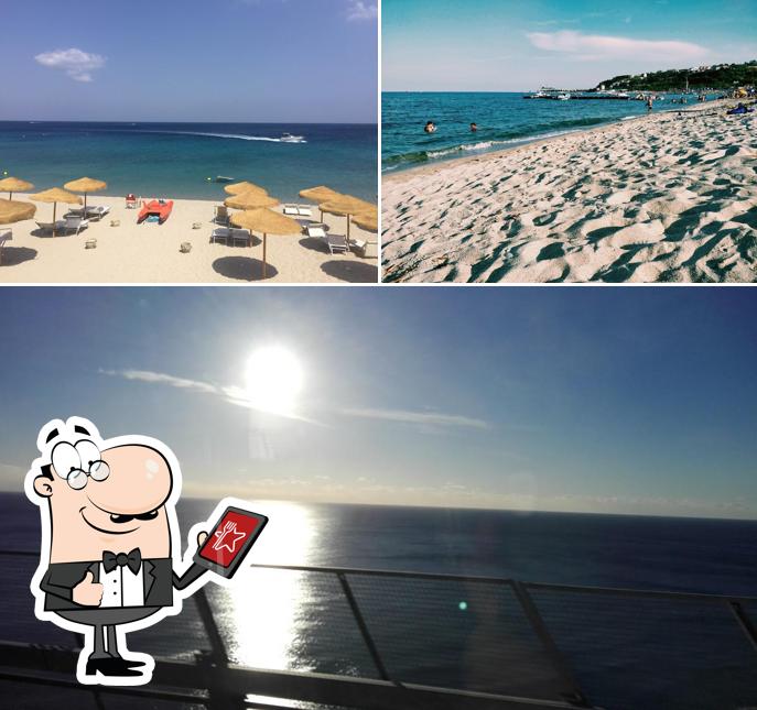 Gli esterni di Mama's Beach Club