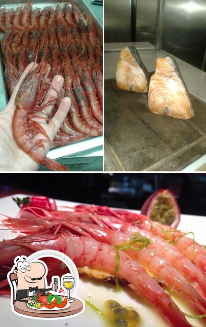 Ordina la cucina di mare a L'altro Lato City Restaurant