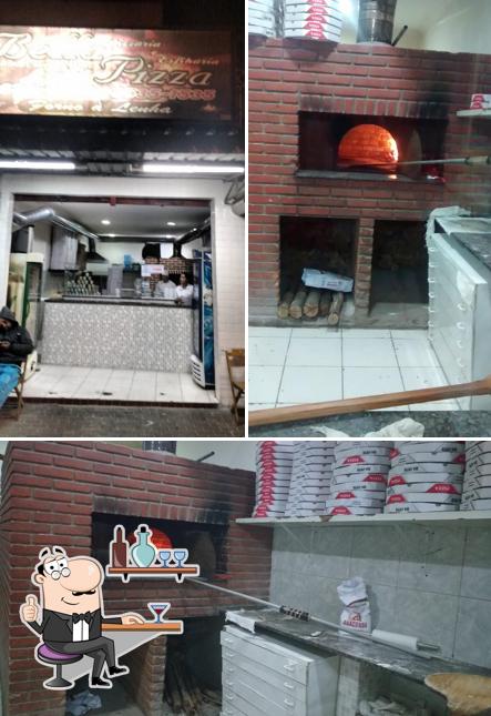 O interior do Bella Pizza