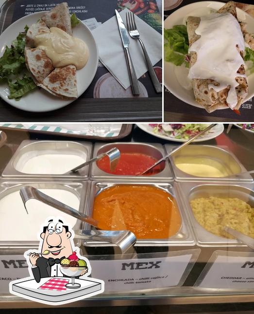 Mex serve un'ampia varietà di dessert