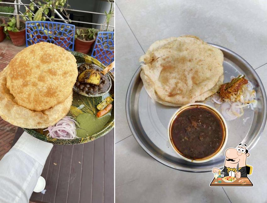 Meals at Heera Bhai Ke Chole Bhature