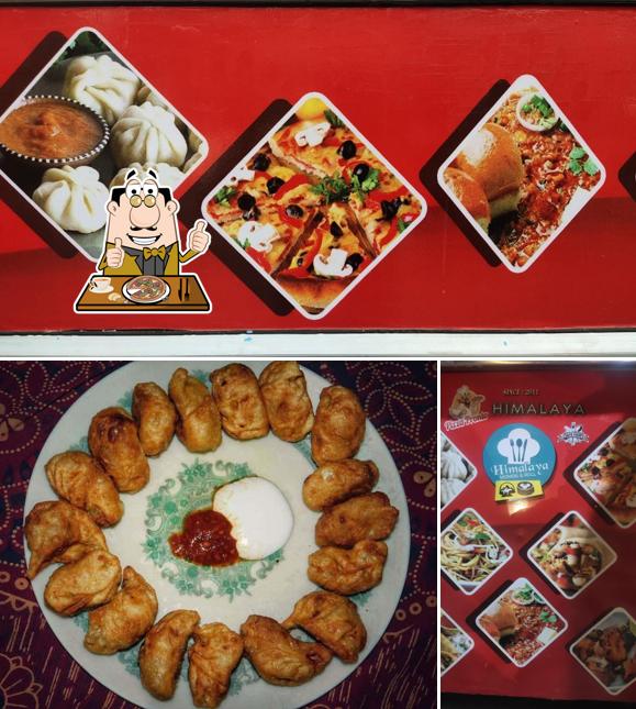 Pick pizza at Himalaya Momos & Roll