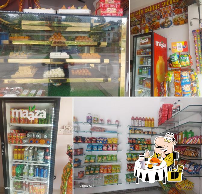 Food at Lala Ji Sweets (Sapna sweets & daily needs)