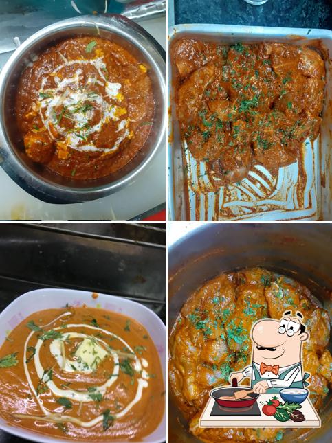 Chicken curry at Patialavi Tadka