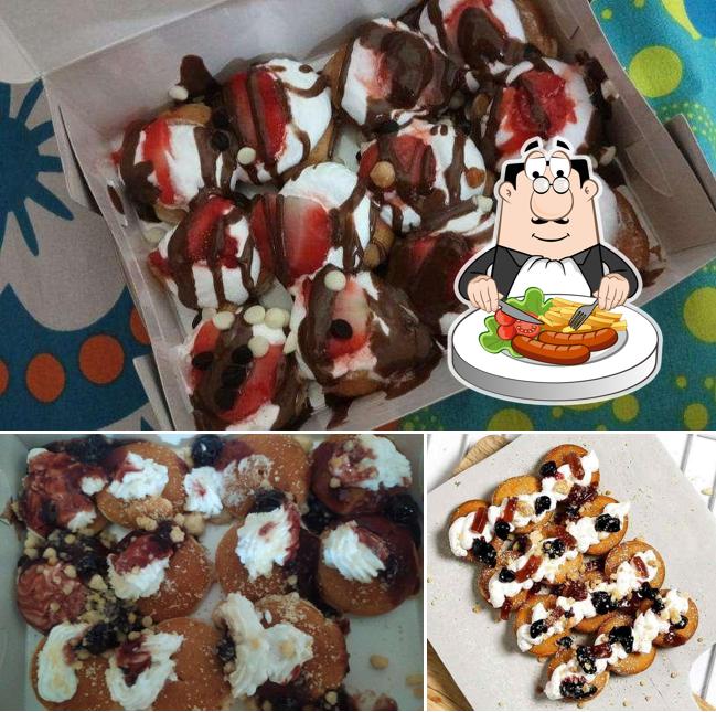 Food at The Pancakes & Waffles