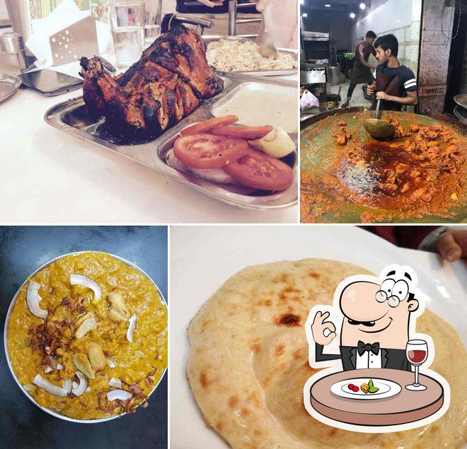 Food at Mohammadi Palace