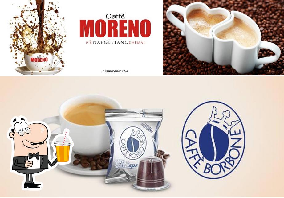 Goditi un drink a Caffe Cap