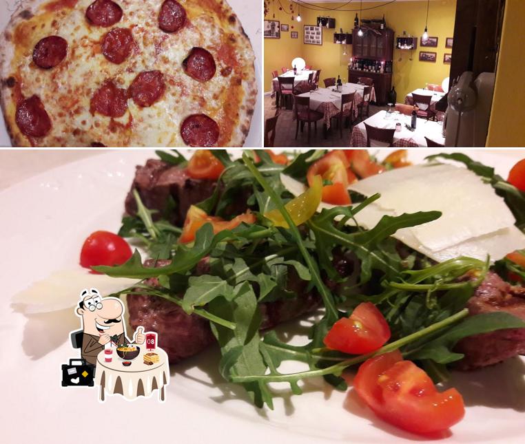 La foto della cibo e interni di Piccola Osteria Andes