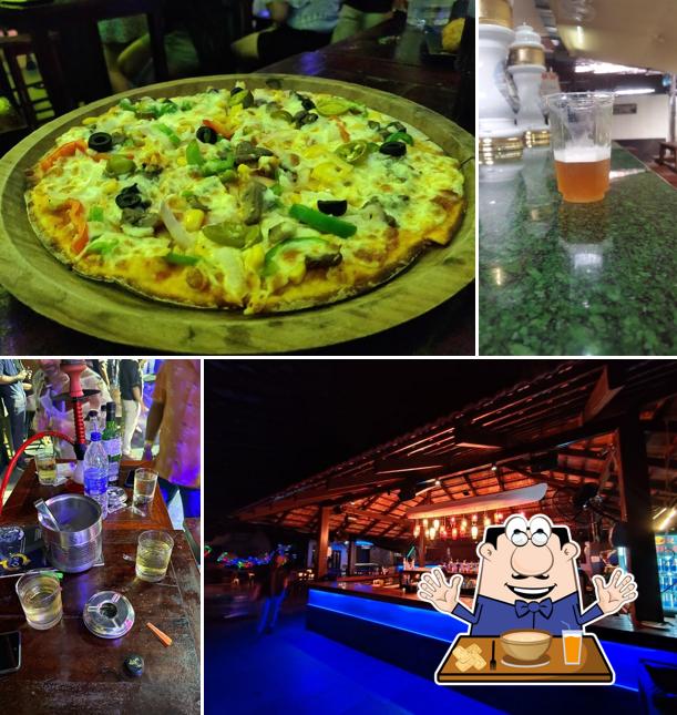 Meals at Sinq Night Club