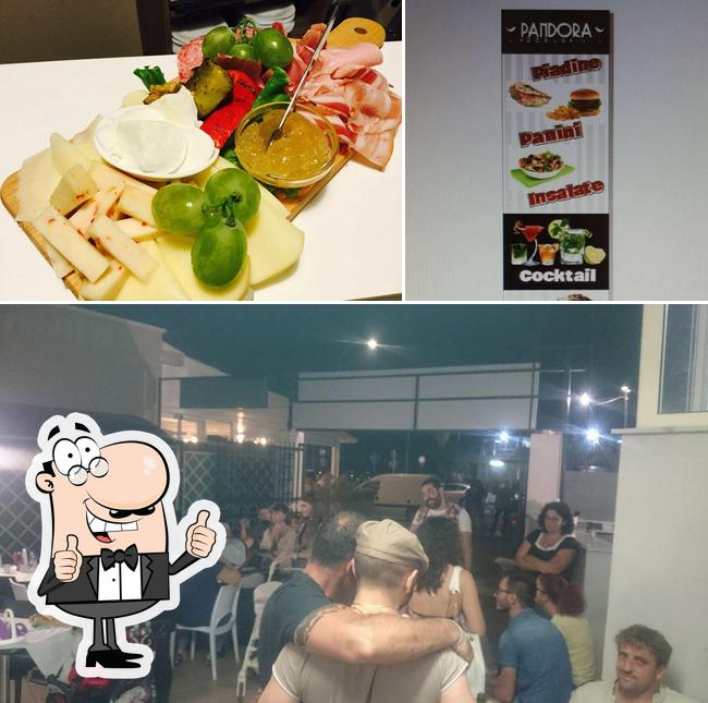 Ecco una foto di Pandora Food & Drink