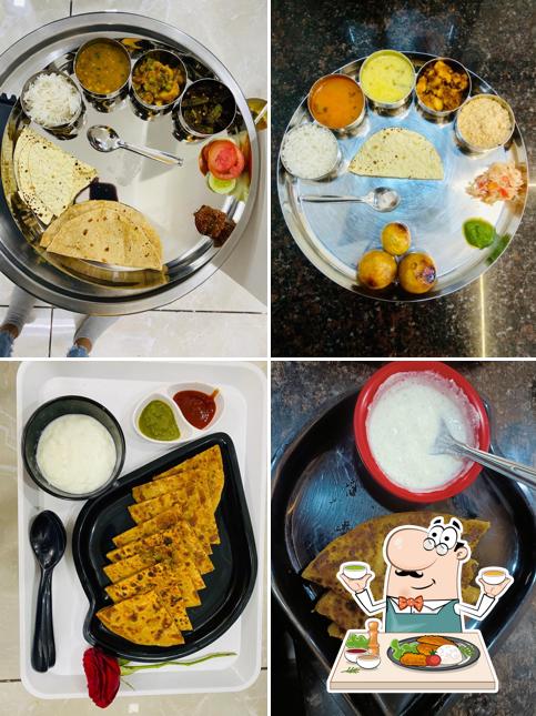 Meals at 3 Moms' Kitchen