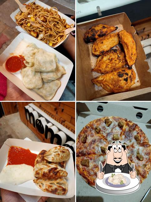 Dumplings at Lov Momoz : Mahanadi Vihar