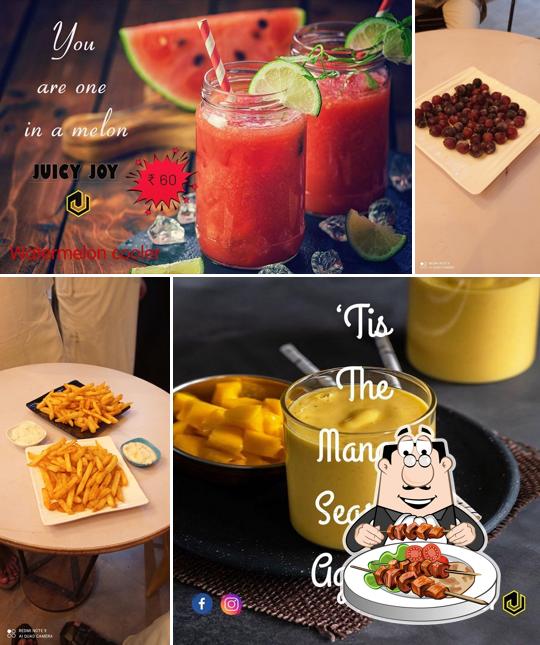 Food at Juicy Joy